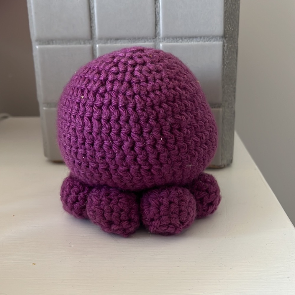 🐙 Crocheted octopus stuffy 🐙 - Picture 3 of 4
